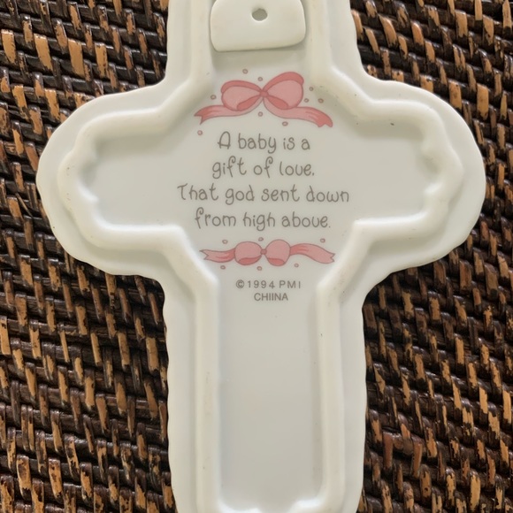 Adorable Precious Moments Cross for Baby - Picture 2 of 4